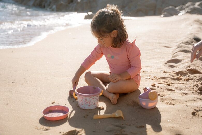 Little Dutch Beach Set of 5 Pink Flowers 2014446